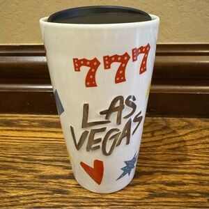 2021 Las Vegas Starbucks 777 Mug With Lid 12 oz Spades & Hearts Design, Like New